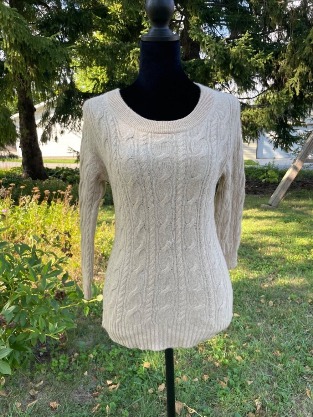 J. Crew 100% Italian Cashmere Sweater Cable Knit Neutral Cream Soft Luxury S Y2K